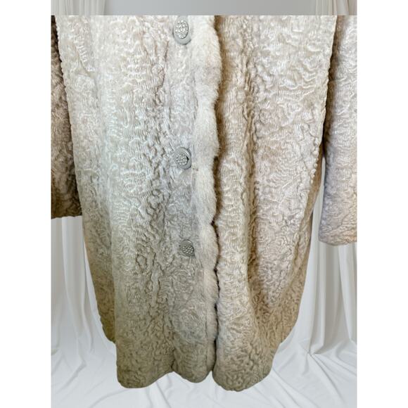 Vtg 1950s American Apparel Cream Faux Persian Lamb Coat with Mink-Style Collar - Picture 6 of 8